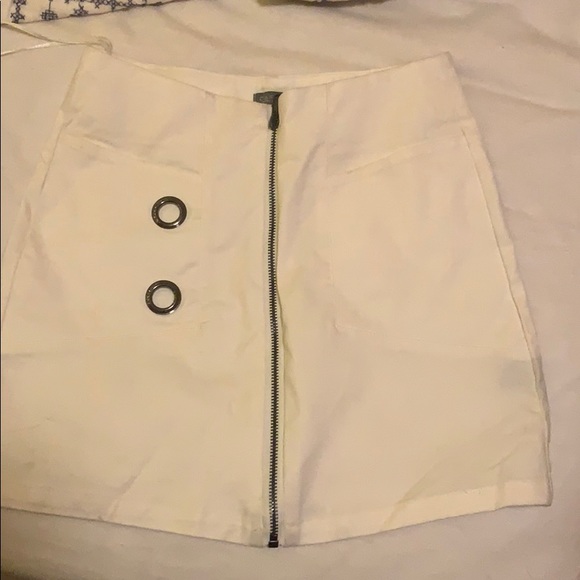 LF skirt - Picture 1 of 4